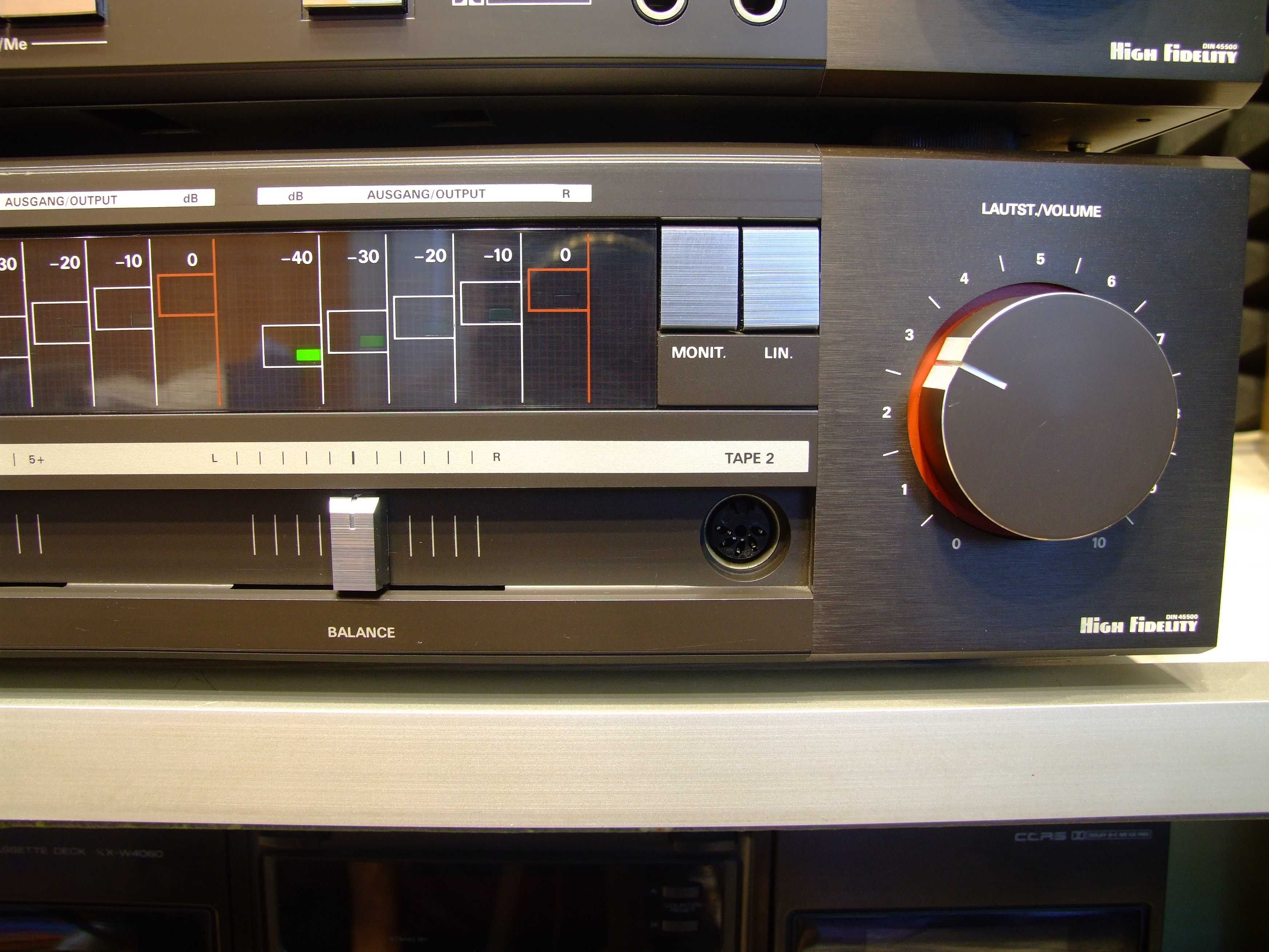 Підсилювач Grundig V7150 + тюнер + дека. Без передплати
