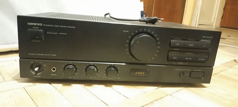 Стереопідсилювач Onkyo A-8000