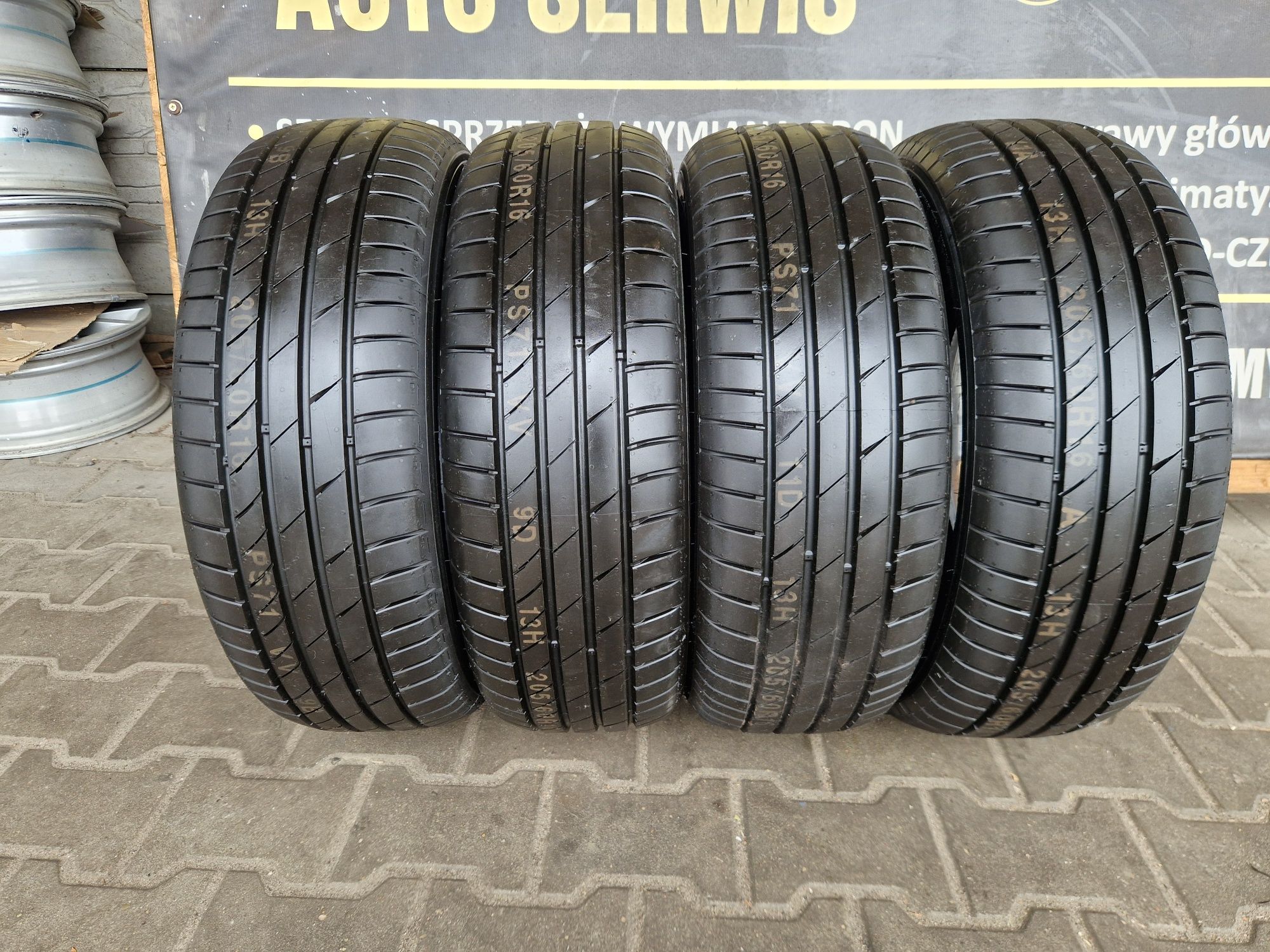 Opony letnie 205/60/16 Kumho Ecsta PS71
