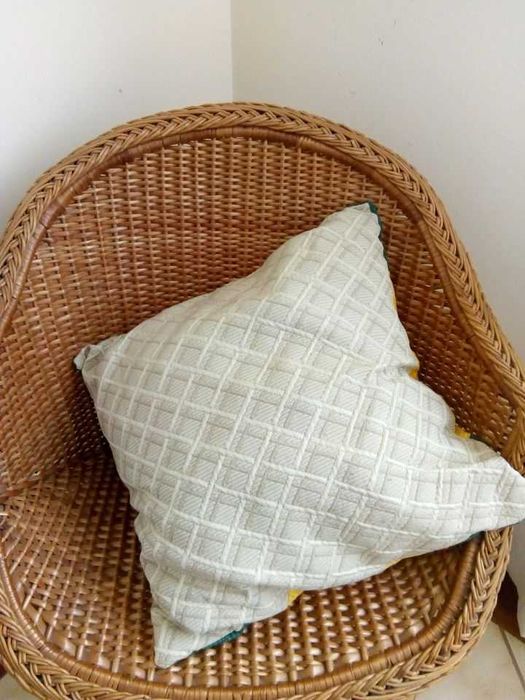 Almofada em Patchwork, trabalho artesanal