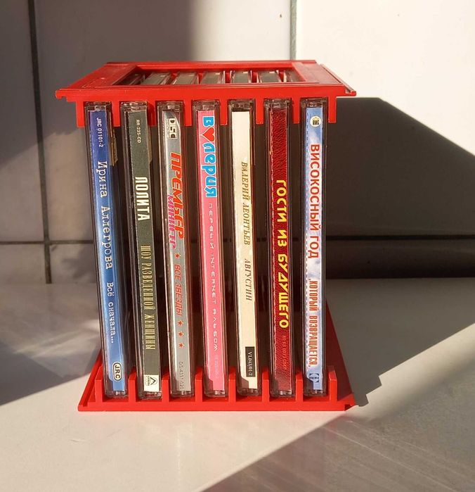 Подставки под СД диски.