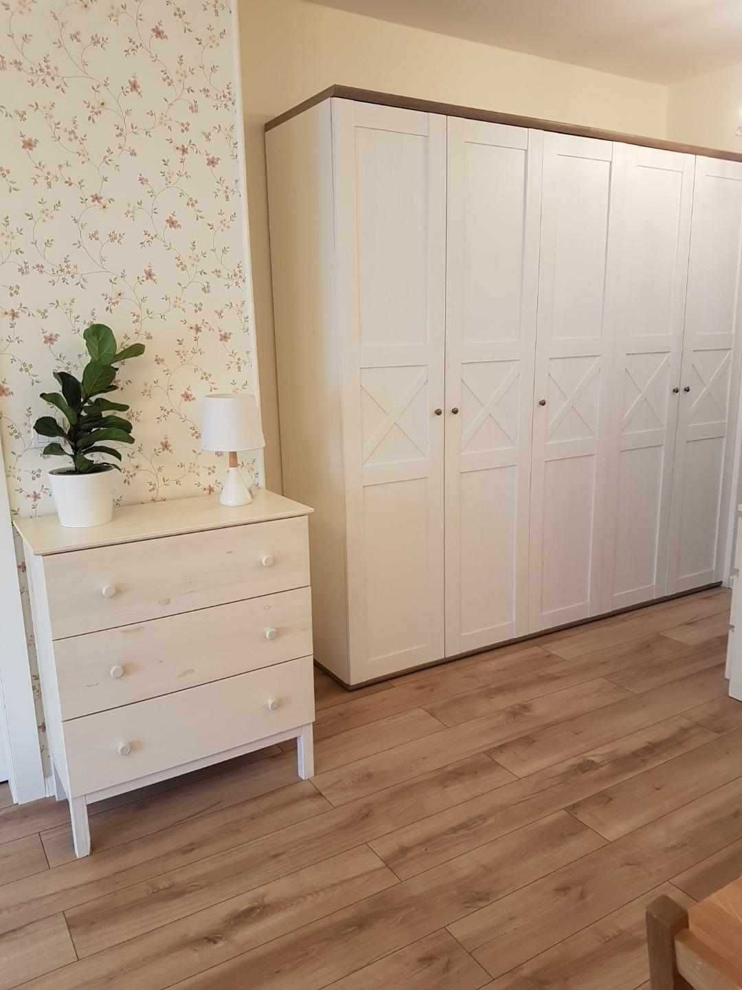 mieszkanie 2 pokoje szeregowiec na wynajem balkon marki ul Zielona