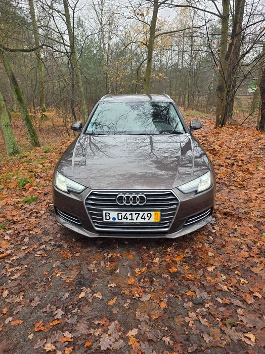 Audi A4 B9 2.0TDI 140KW 190KM Samochód nie był malowany.