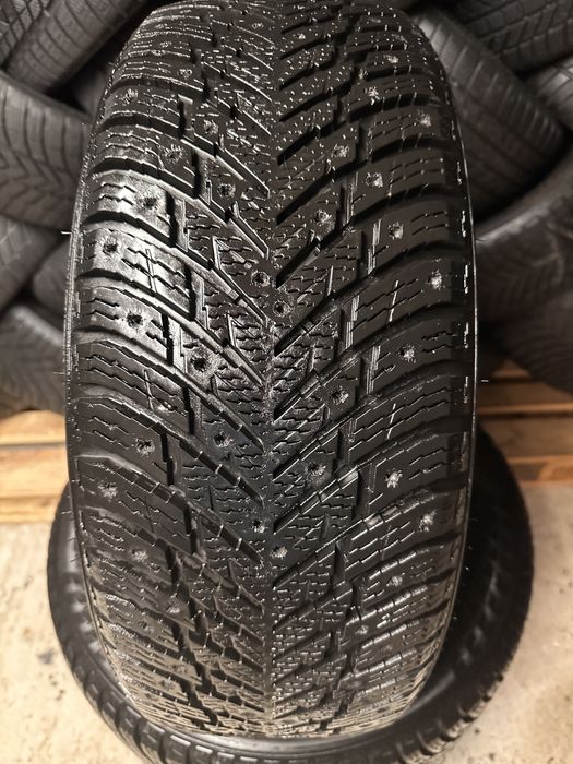 Opony zimowe 225/55/17 Nokian