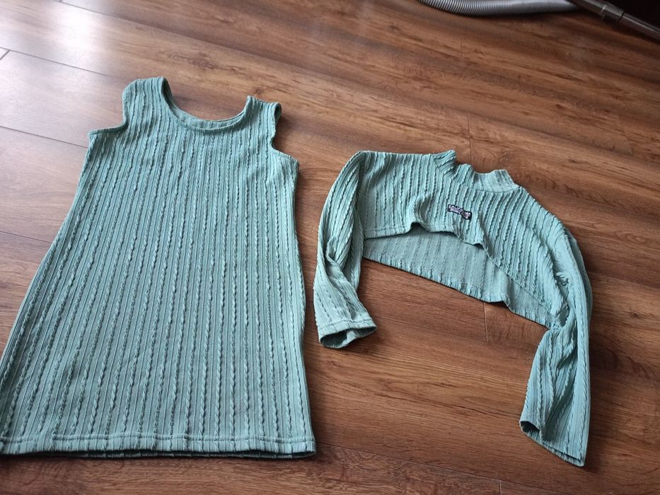 Sukienka dla dziewczynki rozmiar 134