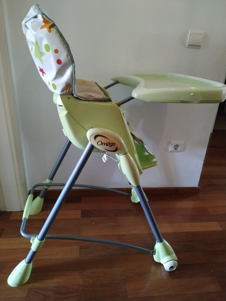 Cadeira da papa para bebé