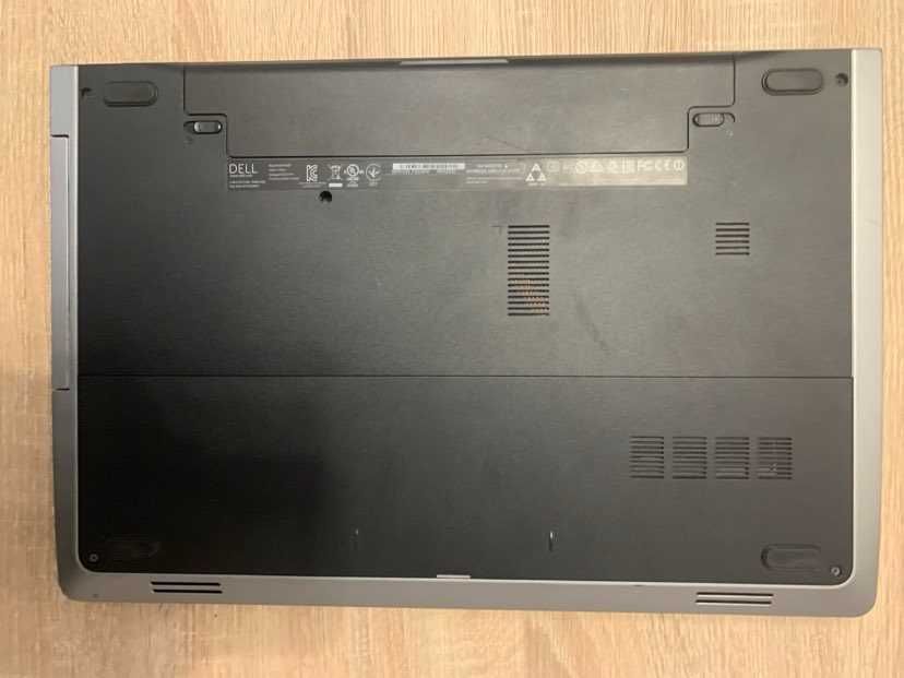 Laptop Dell Inspiron 17 5000 series plus zasilacz