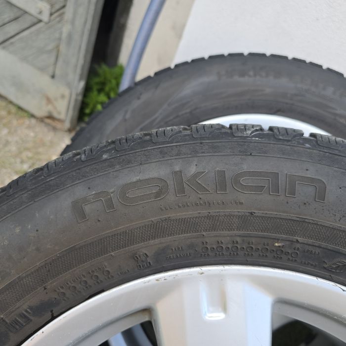 Toyota  RAV 4 Alufelgi z oponami komplet 17"