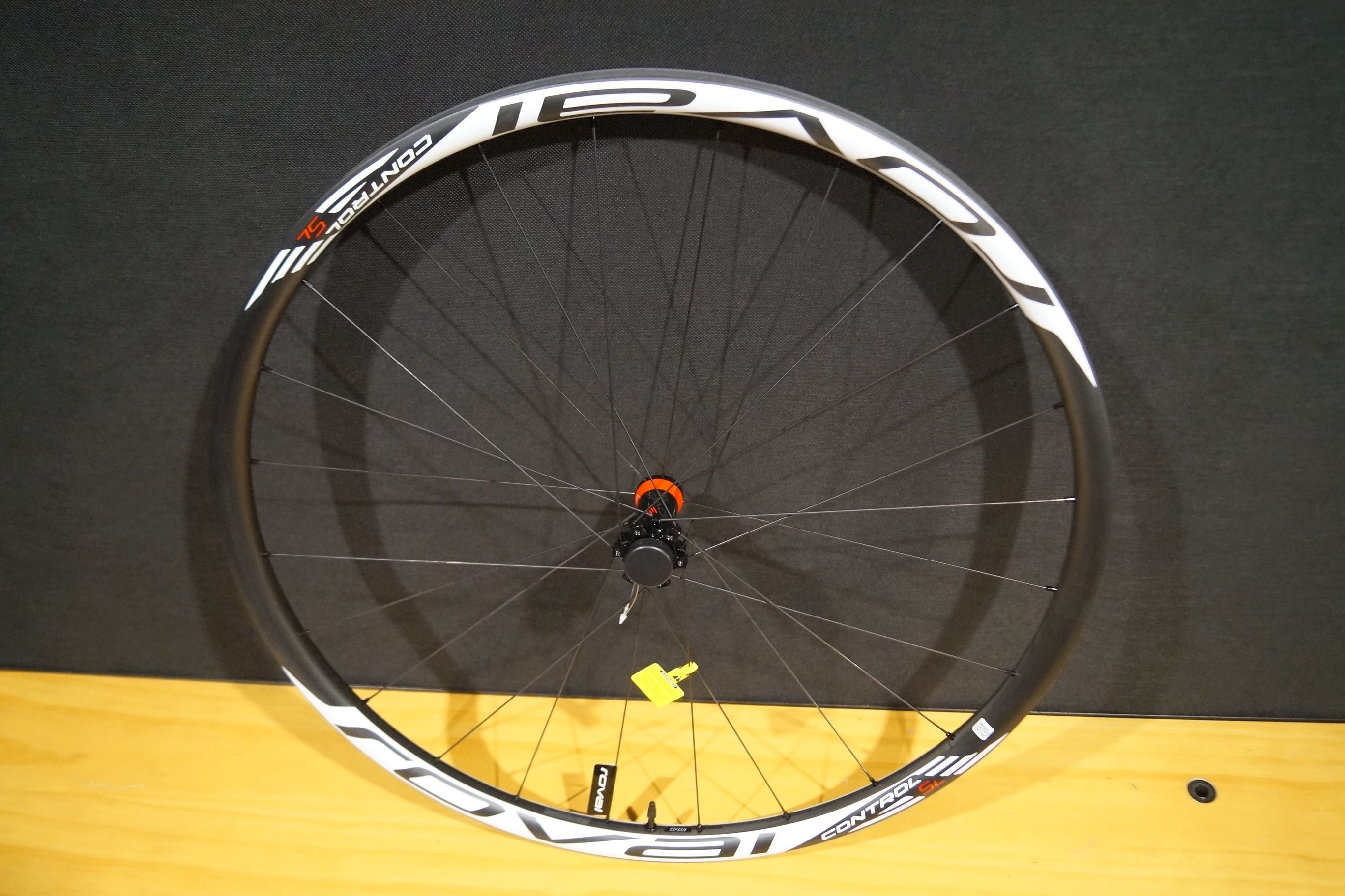 Koło przod 29 Roval Control SL 15x100 Carbon Specialized S-Works DT