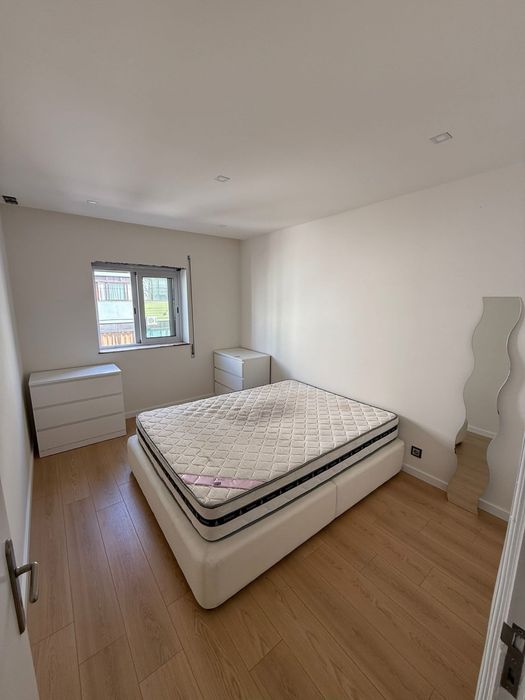 Apartamento T3 Remodolado c/ garagem privada