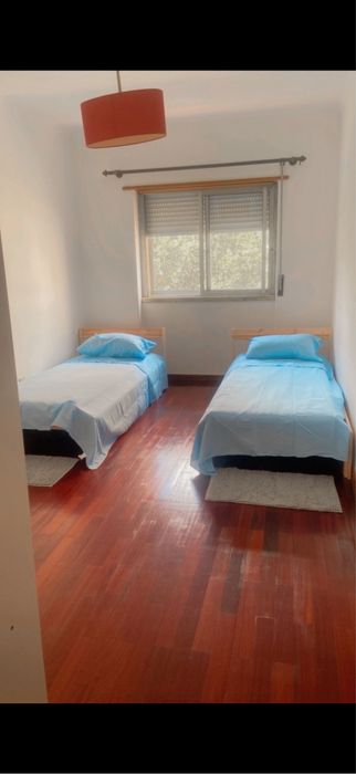 Quarto para arrendamento