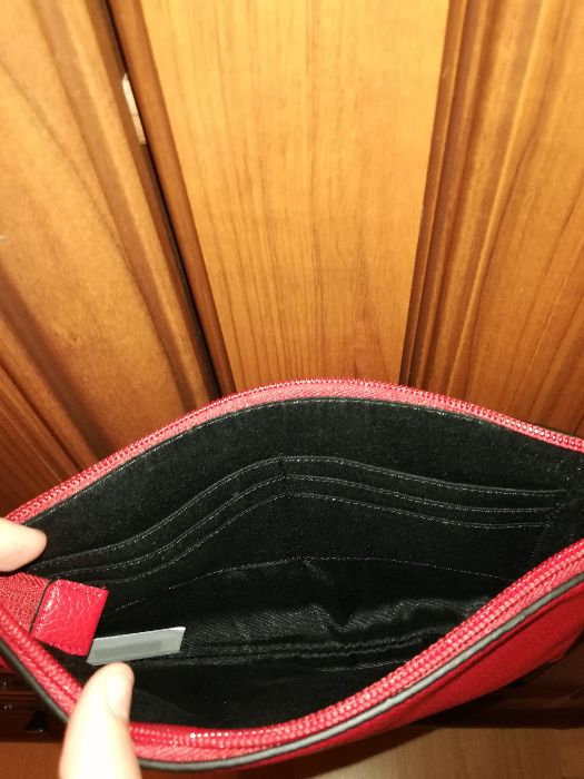 CALVIN KLEIN torebka nowa oryginalna mała wizytowa czerwona