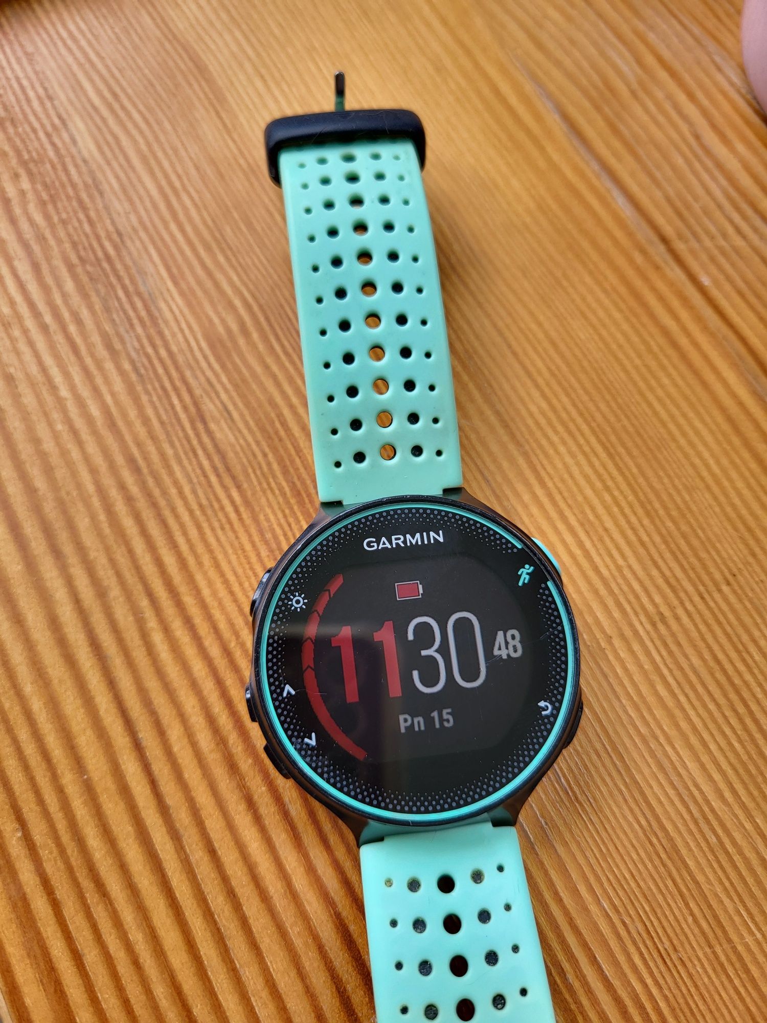 Garmin Forerunner 235