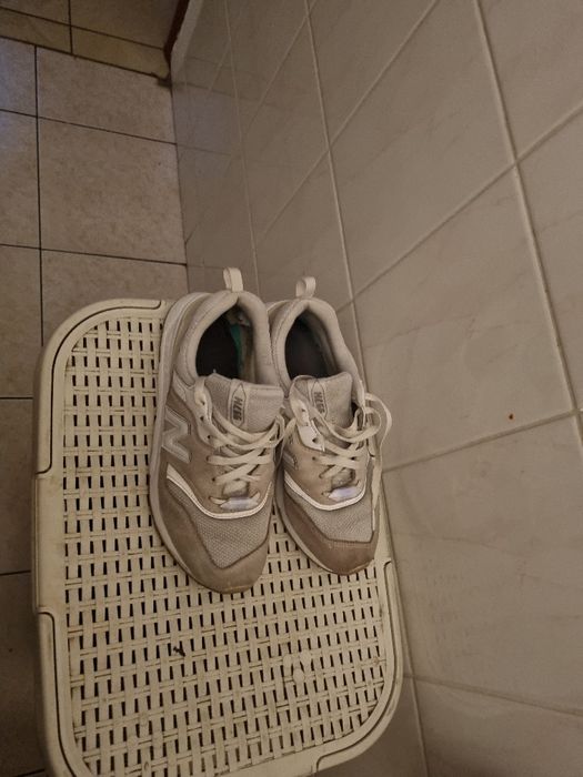 Sprzedam używane buty sportowe New Balance