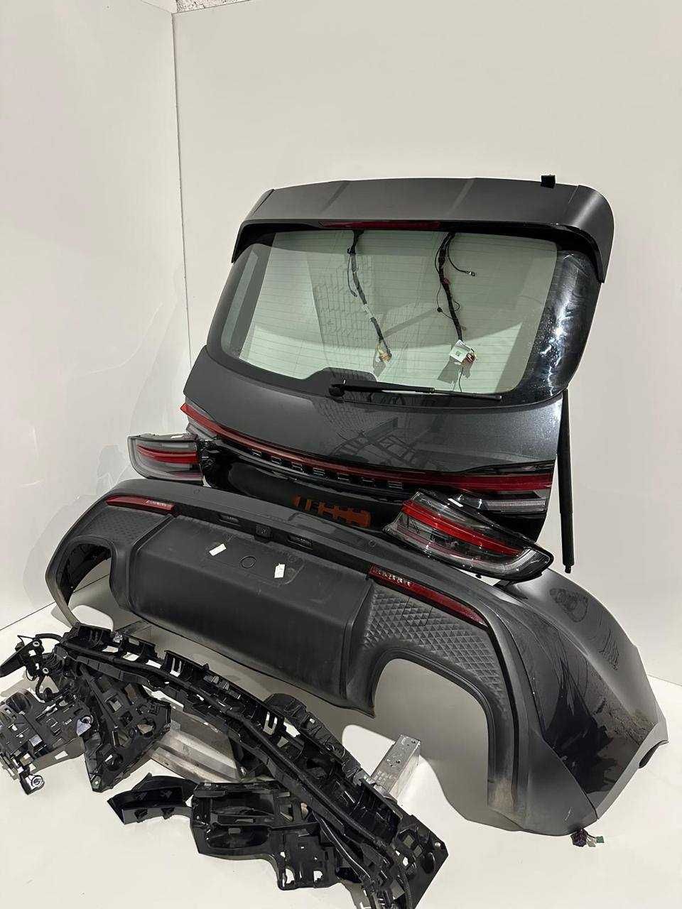 Капот Porsche Macan Бампер Порше Макан 95B Панель Радіатори Крило Фари