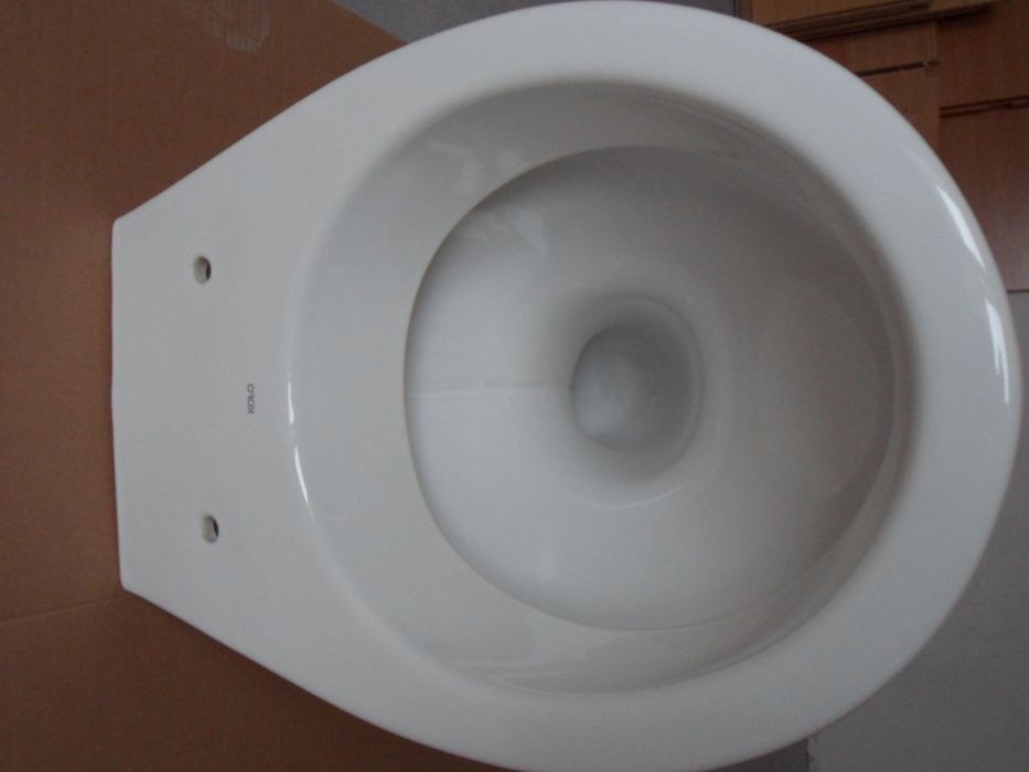 Miska wisząca KOŁO z twardą deską.