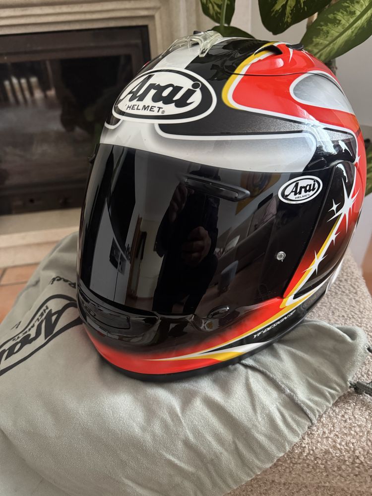 Arai RX7 GP como novo