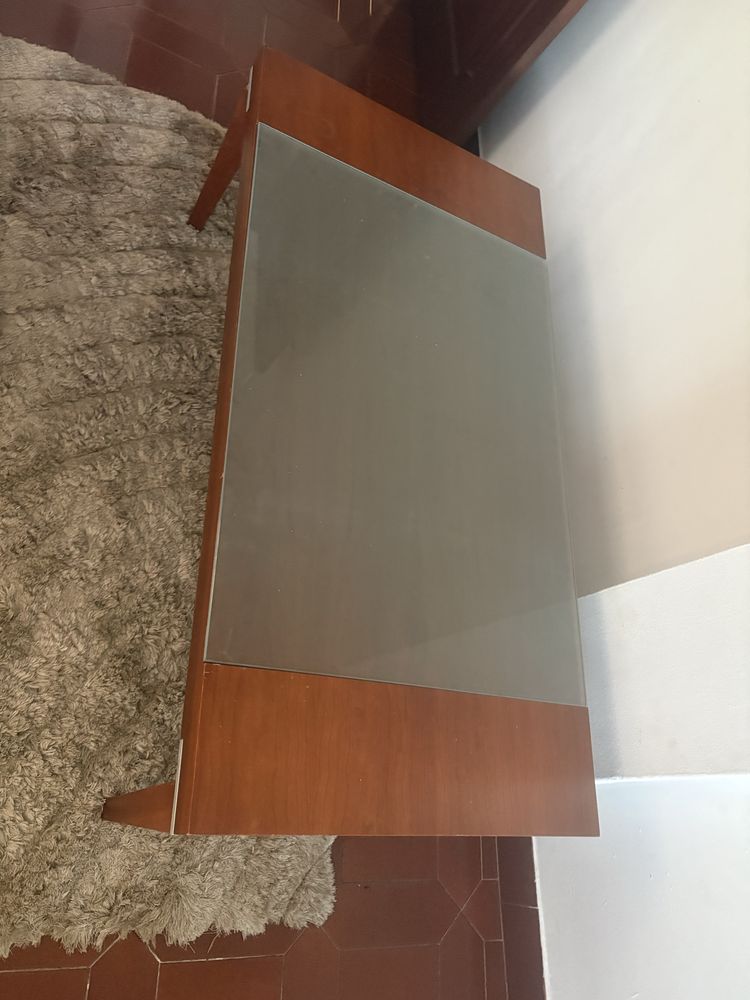 Mesa De Centro ( TAMPO EM VIDRO )