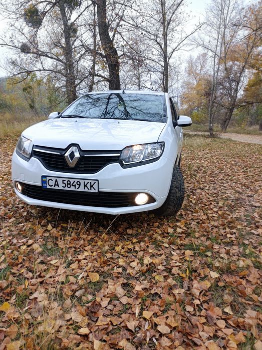 Продам Рено логан 2