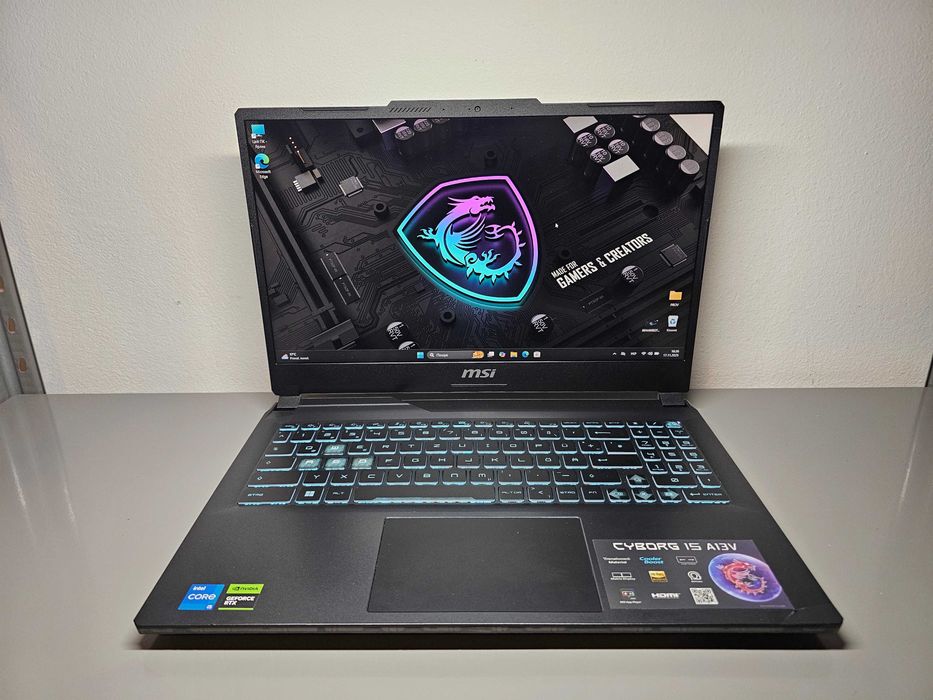 Ігровий ноутбук MSI CYBORG 15 i5\RTX4050