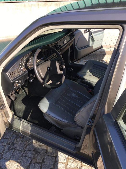 Mercedes w201  para pecas