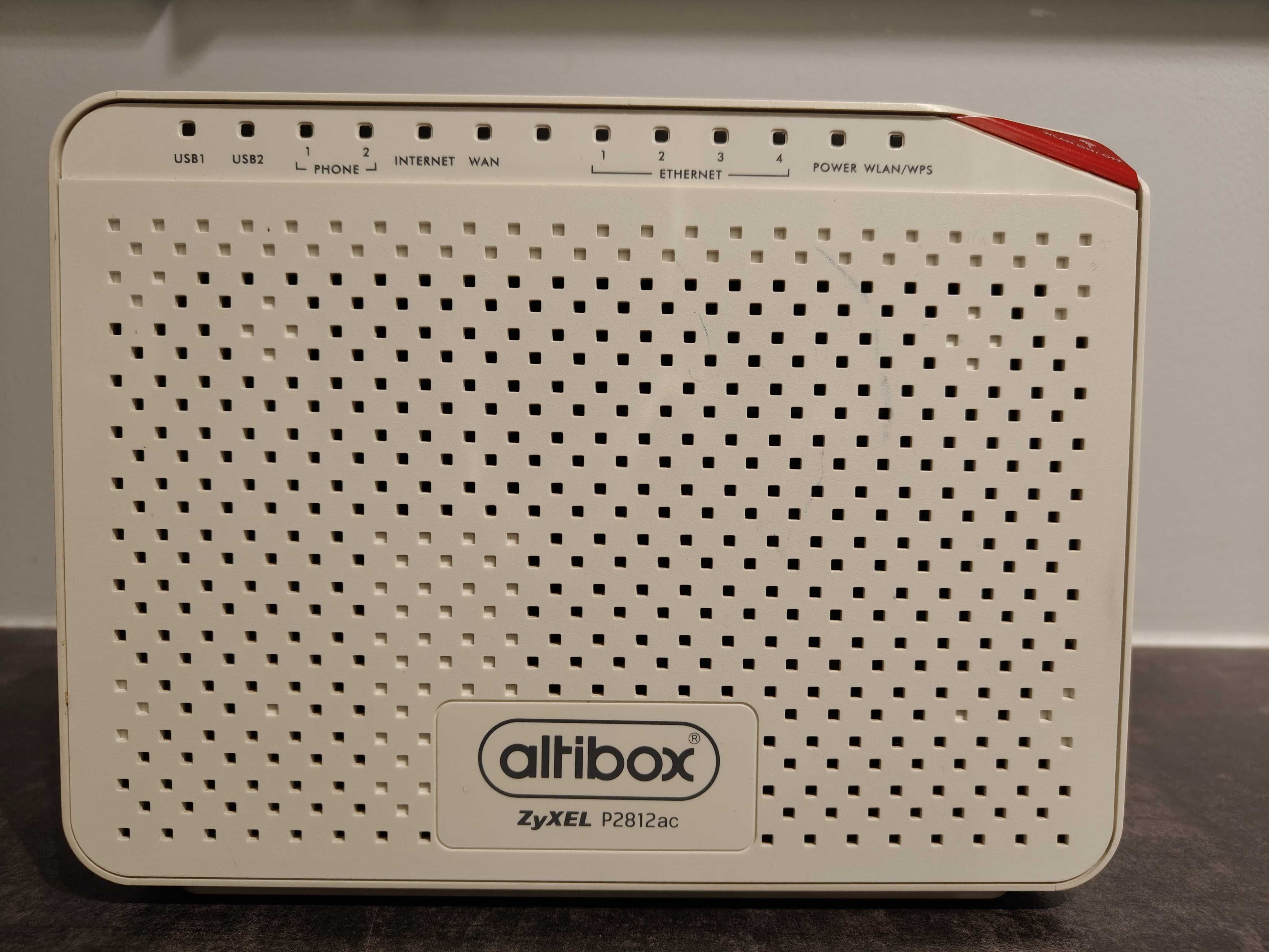 Router AltiBox ZyHEL P2812 ac