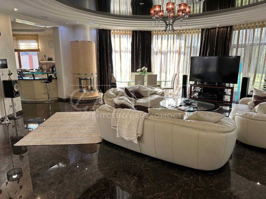 Аренда дома с бассейном, Козин, Обуховский р-н