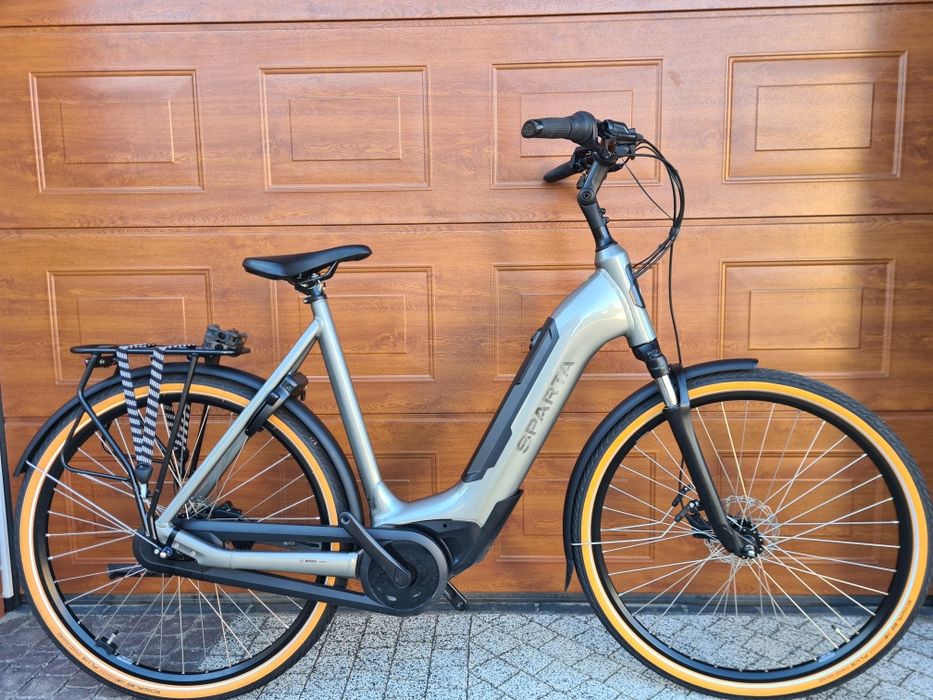 Rower Elektryczny Sparta C-Grid Smart