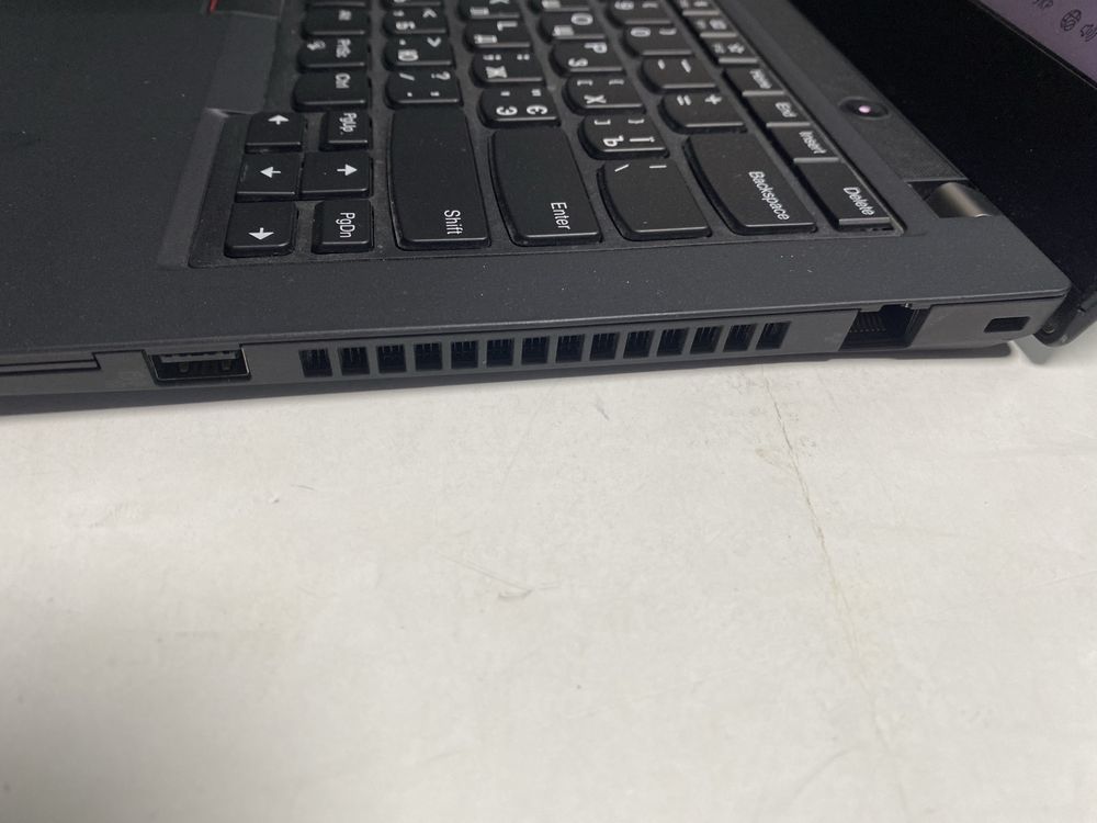 Сучасний Lenovo ThinkPad T495 14" FHD IPS Ryzen 7 Pro 3700 16GB Win 11