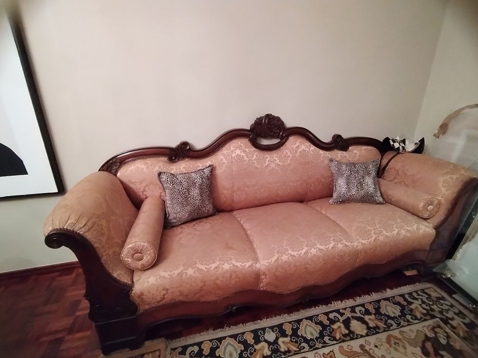 Sofá em tons de beje