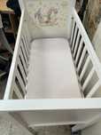 Cama de bebê em perfeitas condições