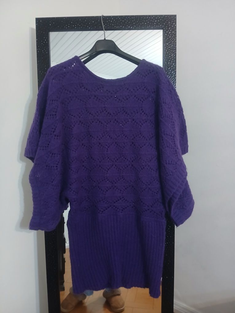 Vestido de lã de mangas largas