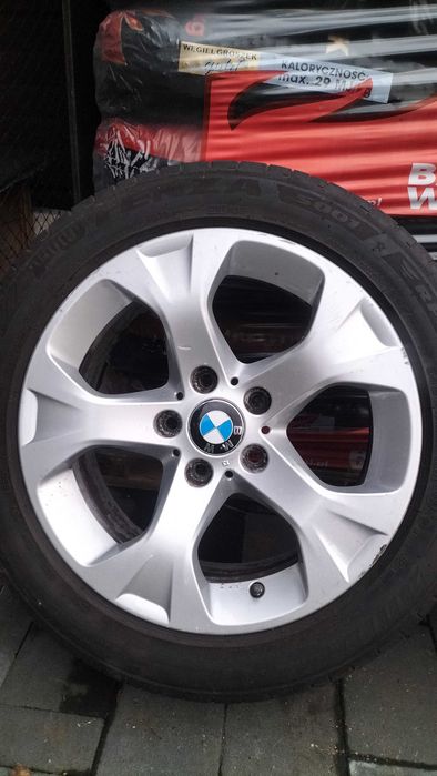 BMW X1 e84 felgi z oponami lat 225/50R17