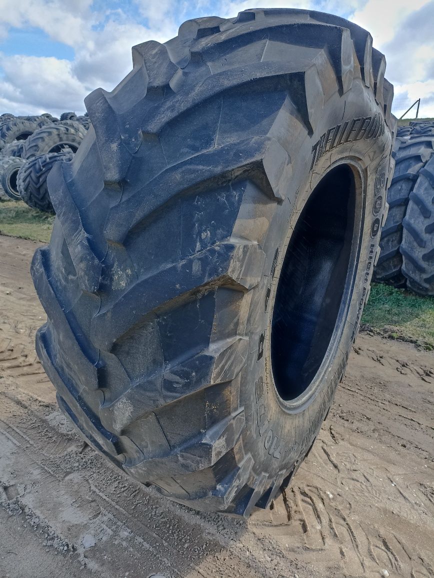 Wzmocniona opona TRELLEBORG TM900 710/75 R - 42 bez napraw zdrowa