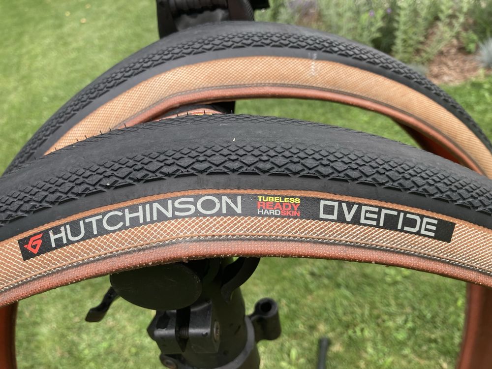 Opony HUTCHINSON Overide 700 x 38C