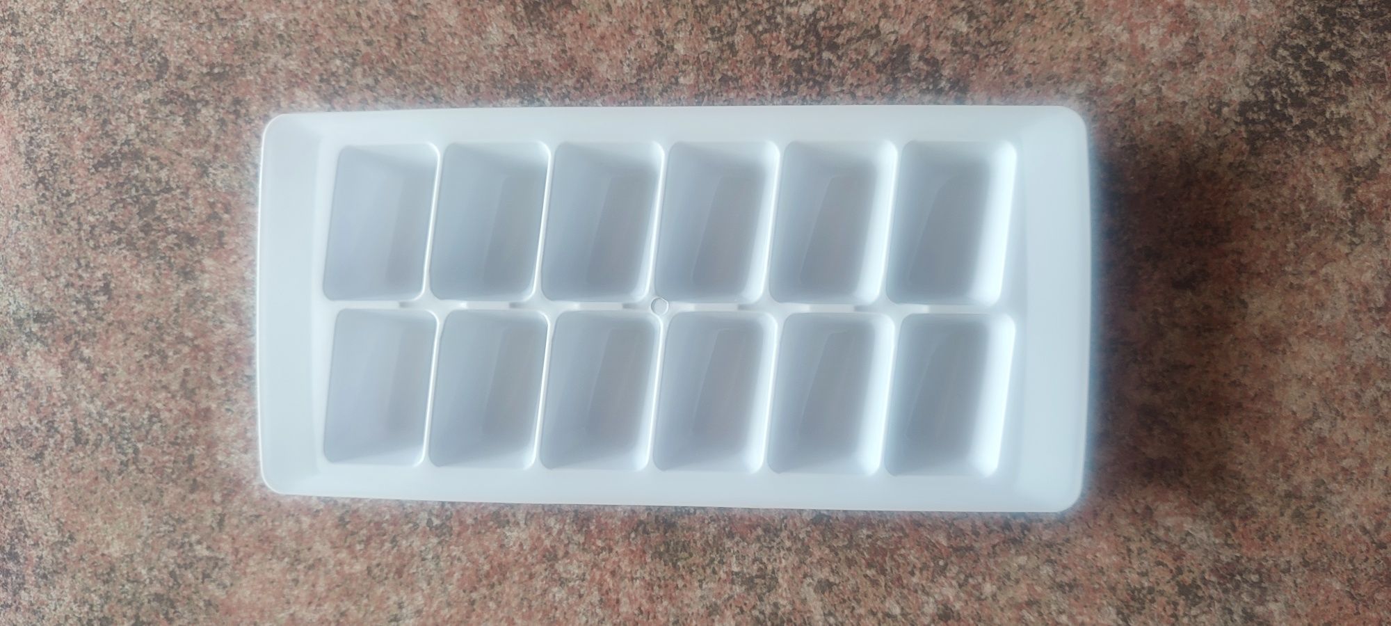 Формы для льда в холодильник