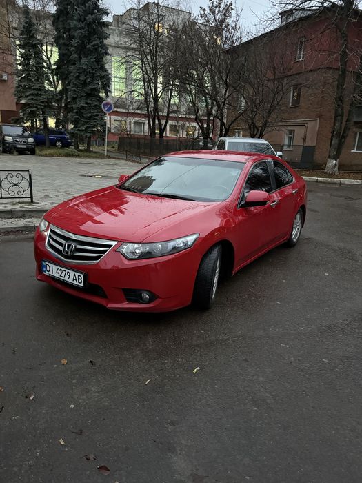 Honda accord 8 2.0 бензин 2011 року 163 тис.км