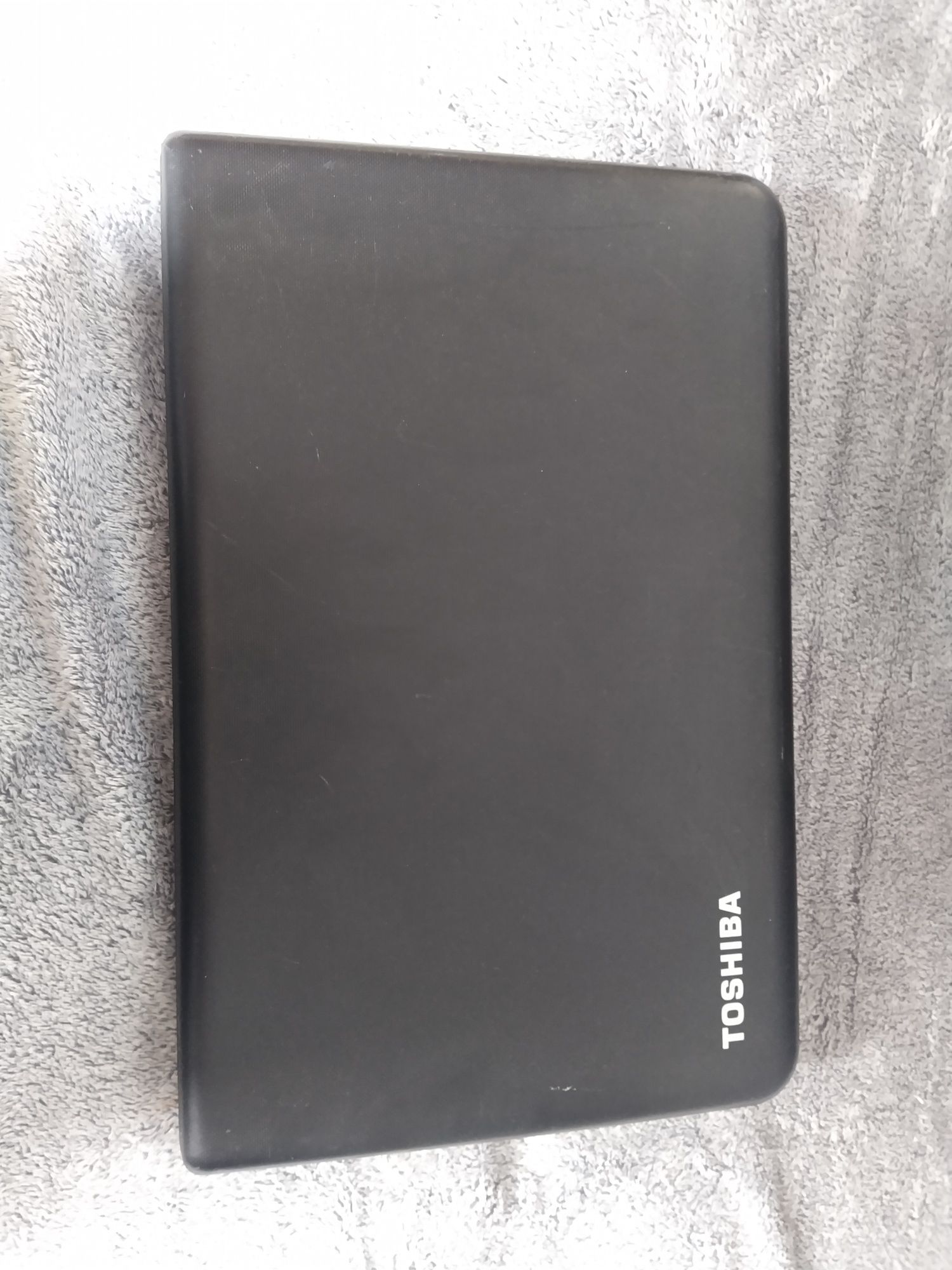 Laptop Toshiba satellite C70D-B-11K