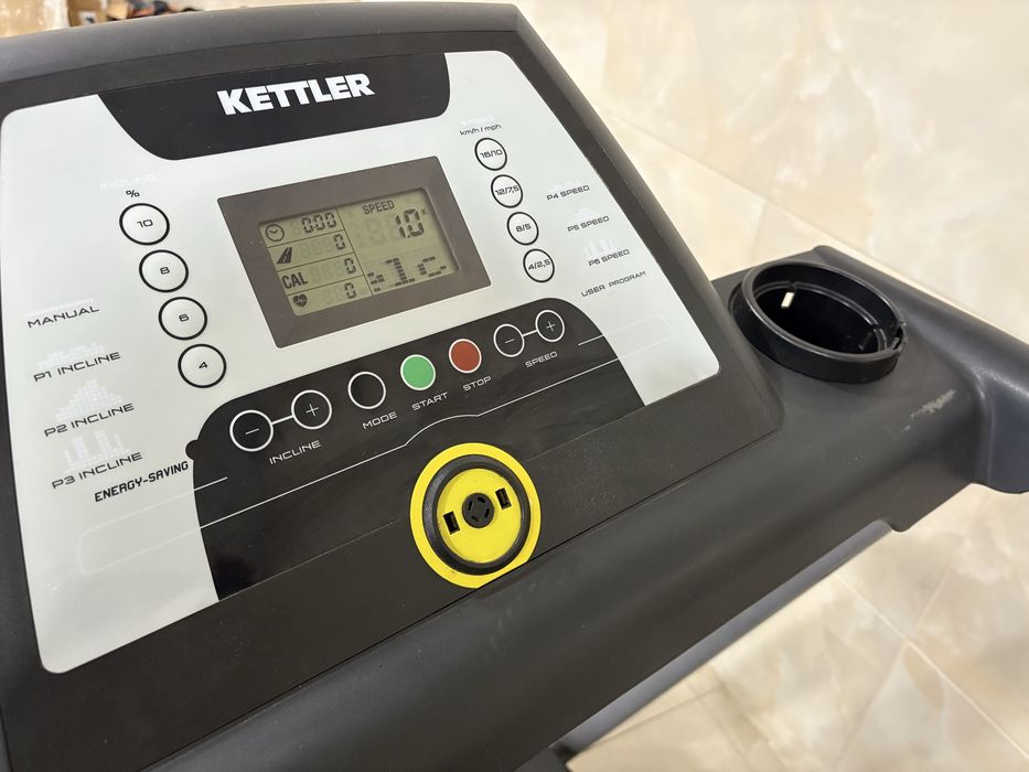 Бігова доріжка Kettler Axos Runner Germany під ремонт