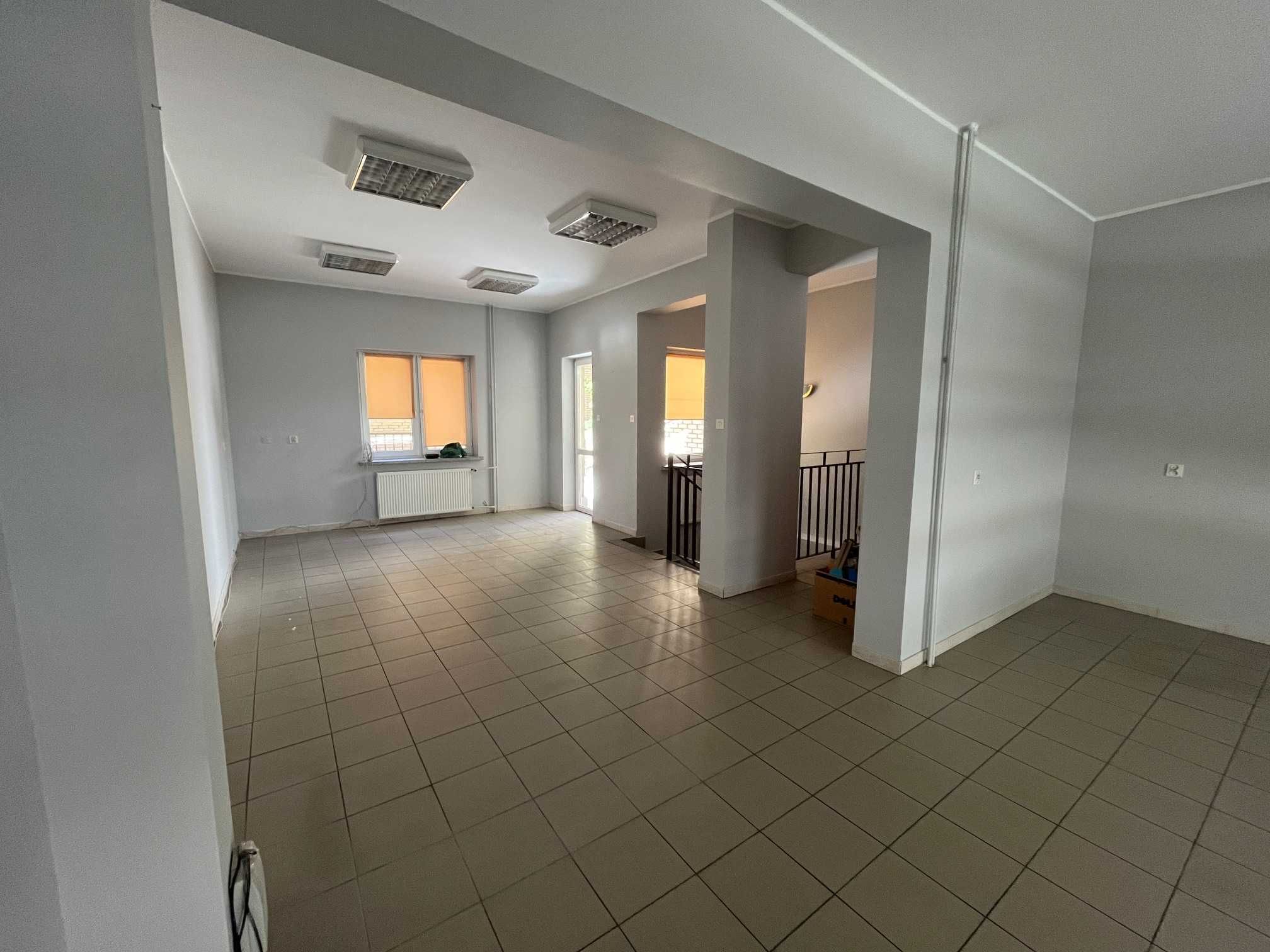 Sprzedam lokal użytkowy, parter z witryną,  101 m2 Warszawska