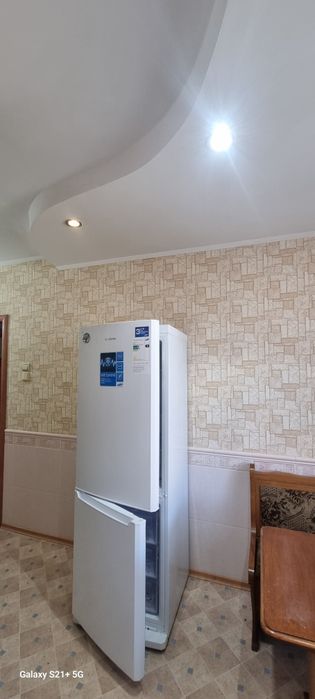 Оренда однокімнатної квартири на Таврійському . Ліфт працює .