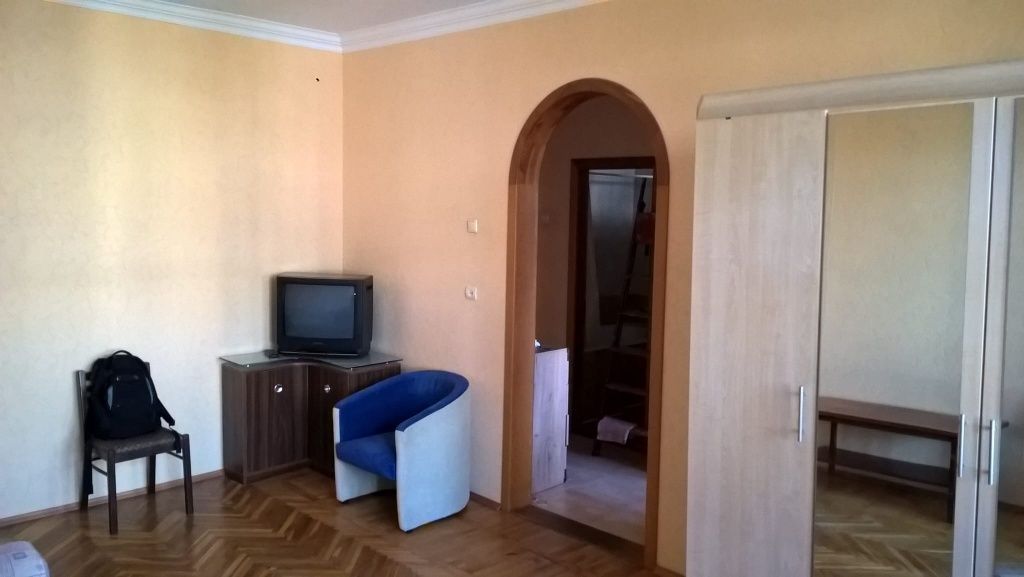 Продам однокімнатну квартиру в Києві