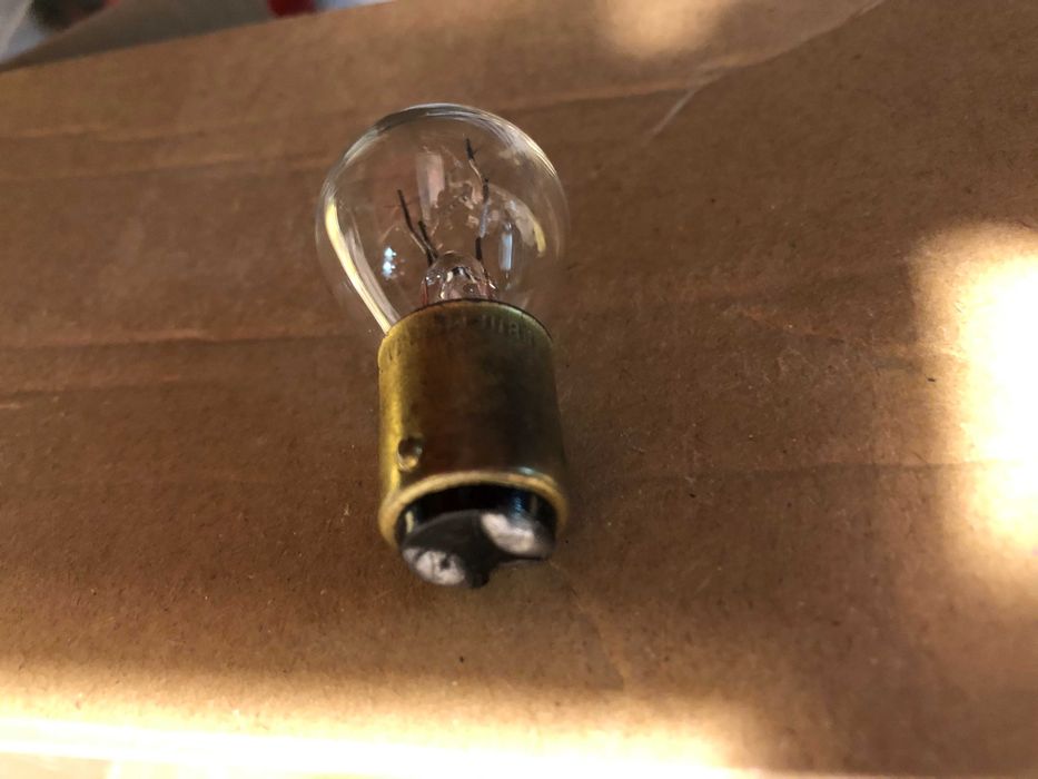 Zestaw żarówek 24V do ciągnika, kombajnu - maszyn rolniczych