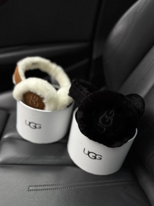 Хутряні замешеві UGG навушники чорні рижі