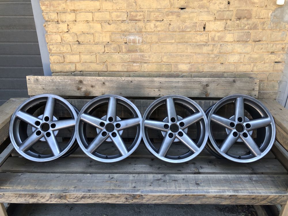 OZ Racing 5/112 R17 ET35 8J Диски Audi Seat Skoda Volkswagen Mercedes