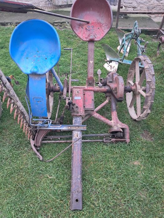 Kopaczka kosiarka konna dwukolka