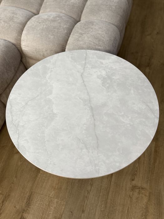 Stolik kawowy imitacja marmuru, ceramiczny blat