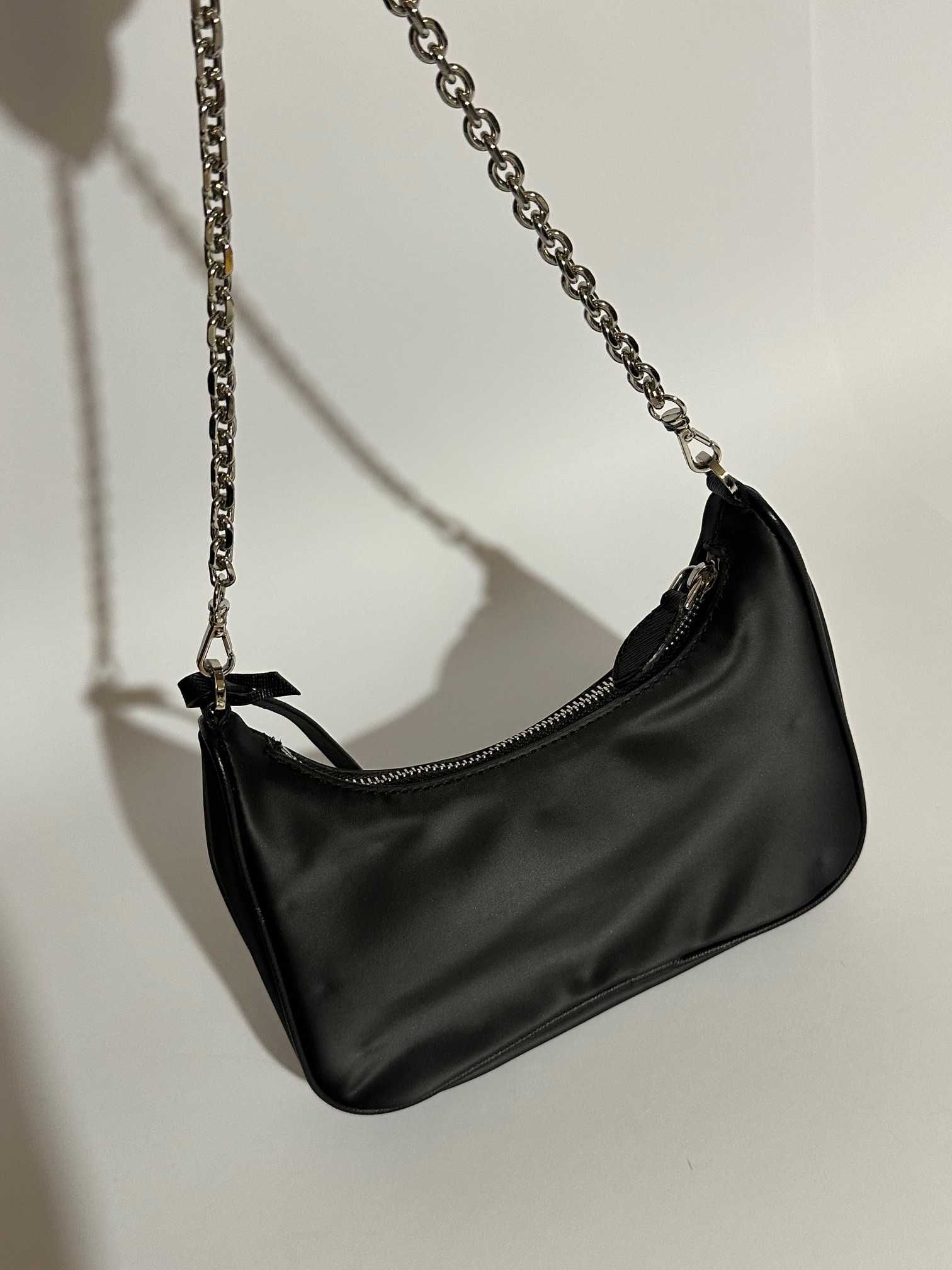 prada re edition - torebka czarna TOP