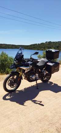 BMW F850GS  exclusive
