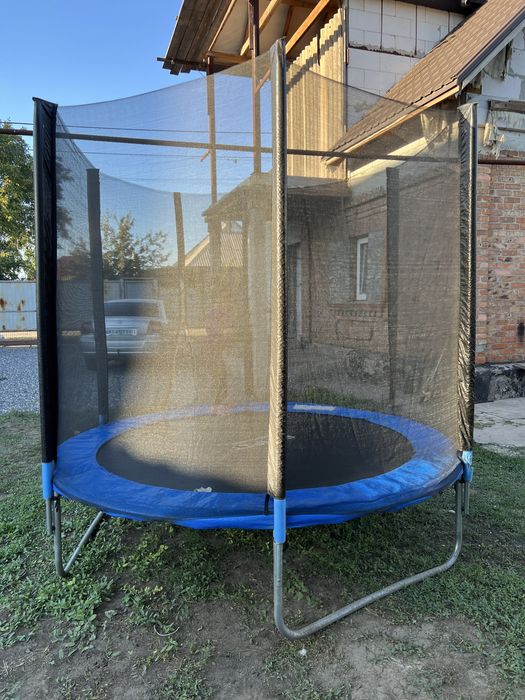 Продам батут в гарному станні